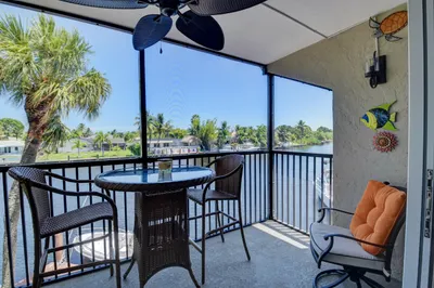 19 Royal Palm Way #205 1