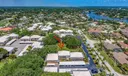 11 SE Concourse Drive #Unit B Photo