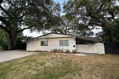 1518 SW 21st Ter 1