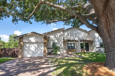 325 NW 65TH Terrace #325 1