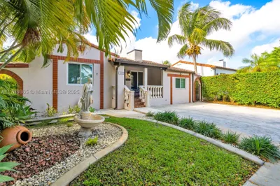 1500 SW 18th St 1