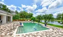 7440 Rexford Road Photo