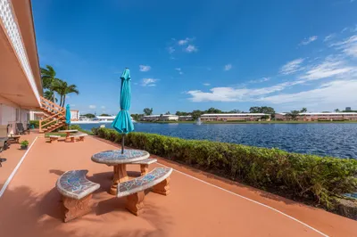 925 SW 11th Avenue #3j 1