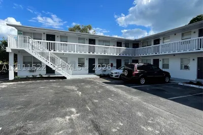 1102 S K St #9 1