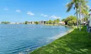 2000 NE 3rd Ct #5 Photo