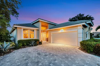 11922 Fountainside Circle 1