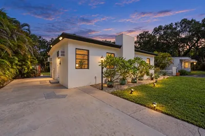 1717 SW 14th Street 1