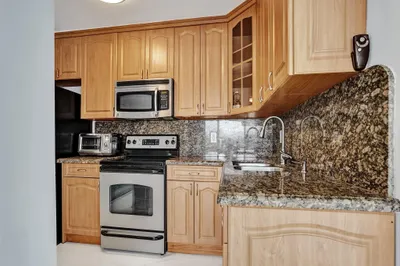 1439 S OCEAN Boulevard #304 1