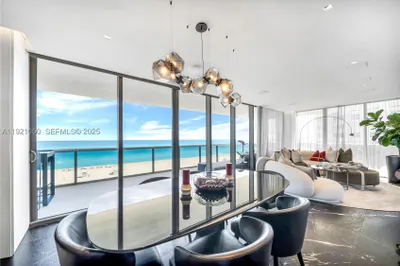 5875 Collins Ave #902 1