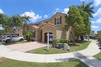 15336 SW 9th Way #- 1