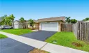 5776 SE Edgewater Circle Photo