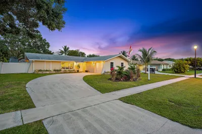 002-511DouglasDr-Jupiter-FL-SMALL