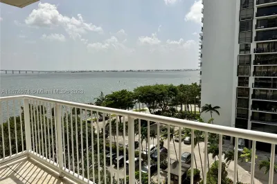 1440 Brickell Bay #806 1
