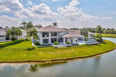 820 Floret Drive 1