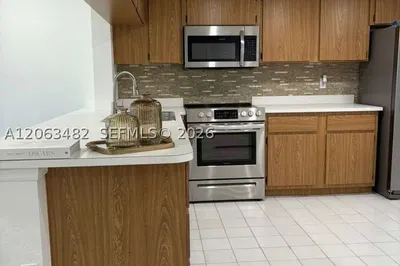 1005 Palm Beach Trace Dr #1005 1