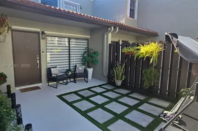 15370 SW 104th Ter #7 1