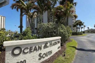 4250 N Highway A1a #805 1