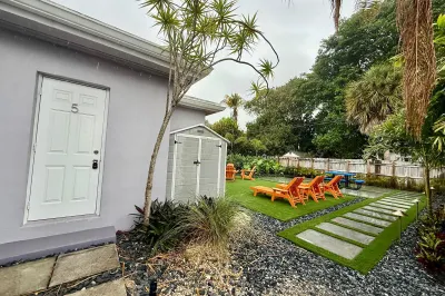 1215 NE 17th Avenue #Unit 5 1