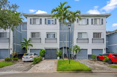 3606 NW 13th Street 1