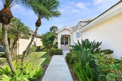 3558 SE Doubleton Drive 1