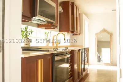 3438 NW 15th St 0 1