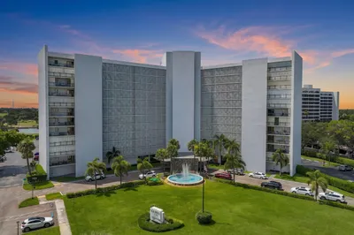 336 Golfview Road #Unit 519 1