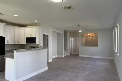 3251 Laurel Ridge Circle 1