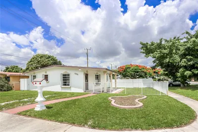 6490 W 2nd Ct 1