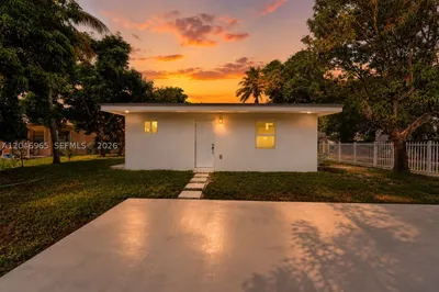 521 NW 33rd Ave #1 1