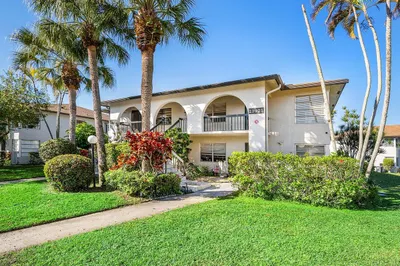 13921 Royal Palm Court #B 1