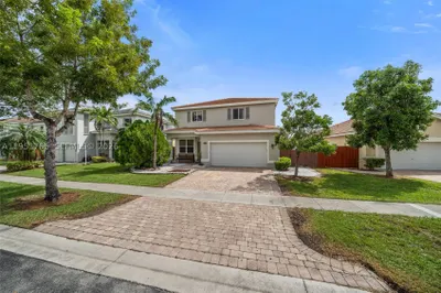 507 SE 31st Ave 1