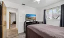 5589 SE Paramount Drive Photo