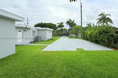 4340 SW 19th St 1
