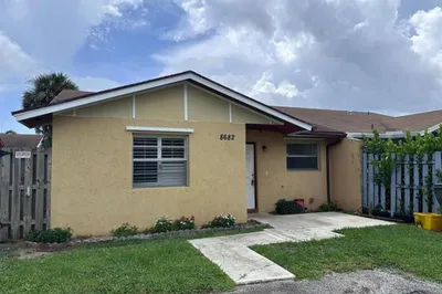 8682 Satalite Terrace 1