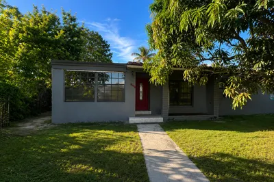 845 NW 144th Street 1
