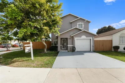 16067 SW 138th Pl