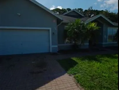 4059 SW Kamsler St, Port St Lucie