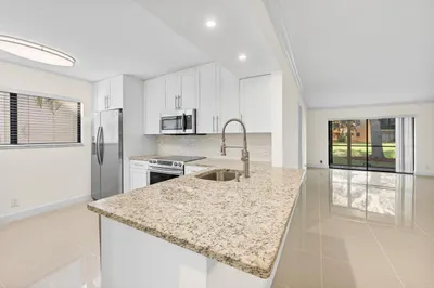 15450 Pembridge Avenue #174 1