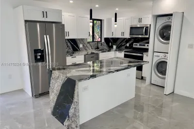 50 NW 31st Ave 1