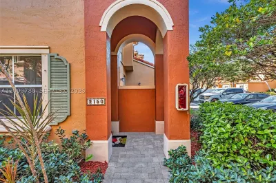 2150 Anchor Ct #2310 1