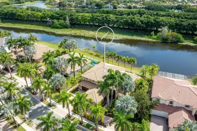 1452 Victoria Isle Drive 1