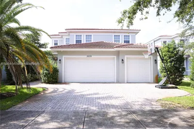 3070 SW 44th Street 1