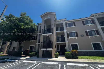 22621 SW 88th Pl #302-8 1