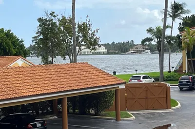 160 Yacht Club Way #209 1