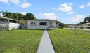 104 E 58th St Photo
