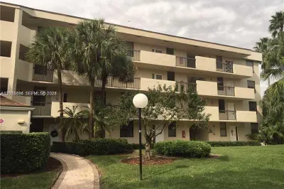Building entrance