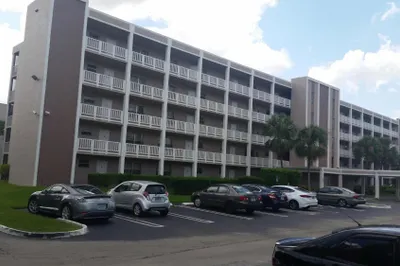 8720 Shadow Wood Boulevard #105 1