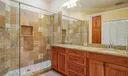 Owners En Suite