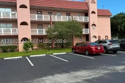9641 Sunrise Lakes Blvd #111 1