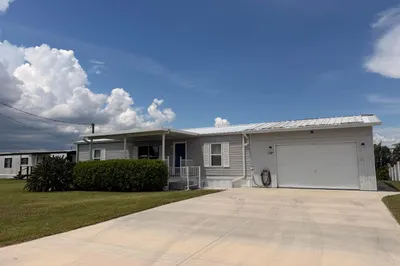 2237 SE 32nd Street 1
